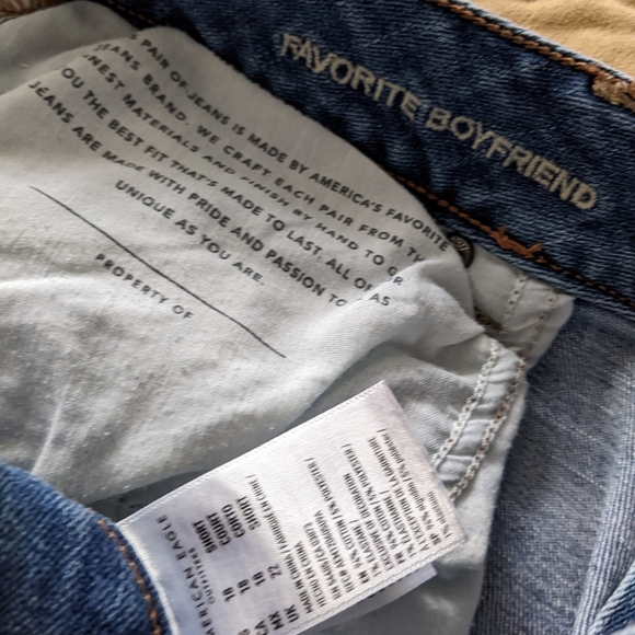 American Eagle Jeans - Picture 2 of 2